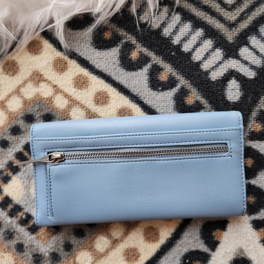 Matt & Nat Envelope Wallet - Picture 2 of 8